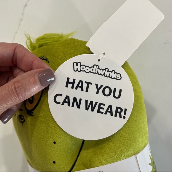 Grinch Throw blanket Dr. Seuss The Grinch Christmas Scene Hoodwinks hat 40”x50” - Picture 5 of 6